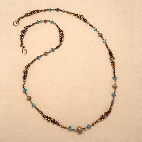 Middle Sister necklace
